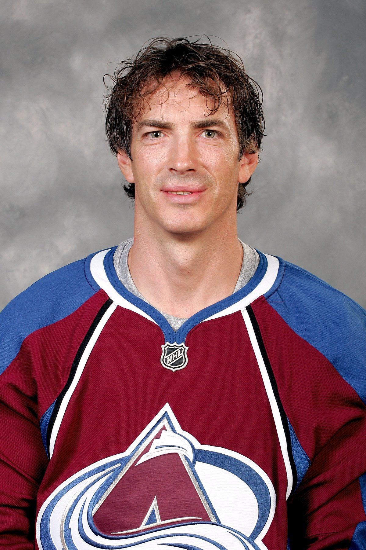 Breaking news: Former Colorado Avalanche legend Joe Sakic made a dramatic return to the Avalanche as Team Manager/Director of Hockey