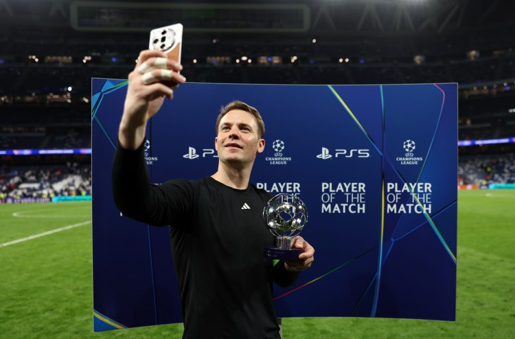 Vincent Kompany würdigt Manuel Neuers Vermächtnis beim FC Bayern